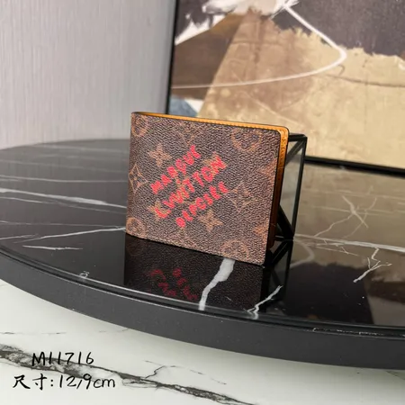 ルイヴィトン 折り財布