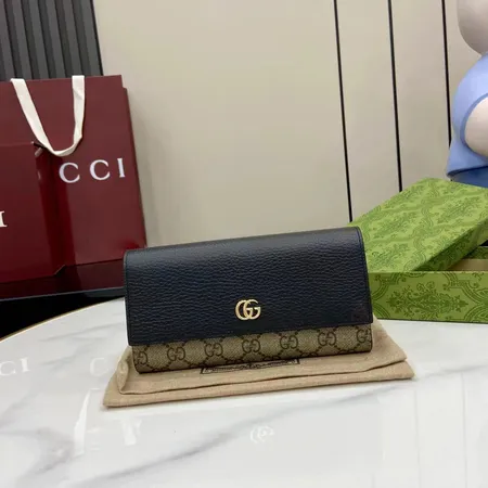 グッチ 長財布