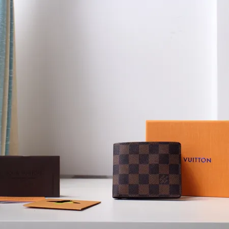 ルイヴィトン 折り財布