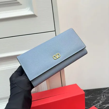 ヴァレンティノ 長財布