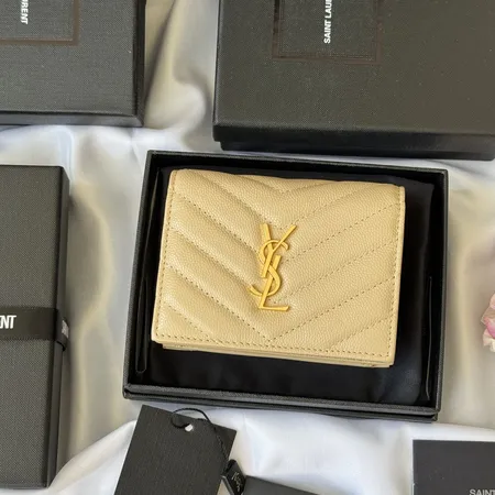 イブサンローラン 折り財布