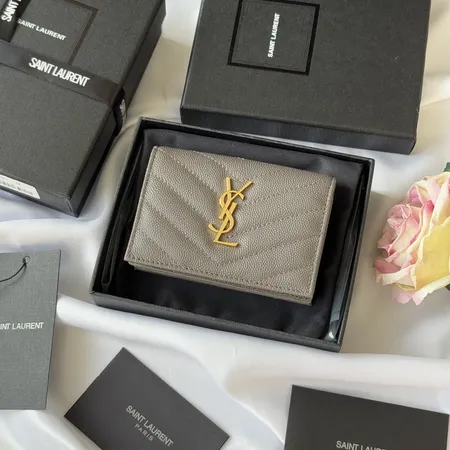 イブサンローラン 折り財布