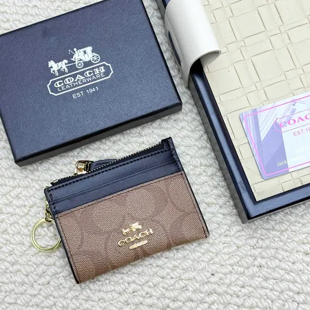 コーチ 長財布