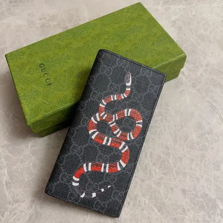 ボッテガ ヴェネタ 折り財布