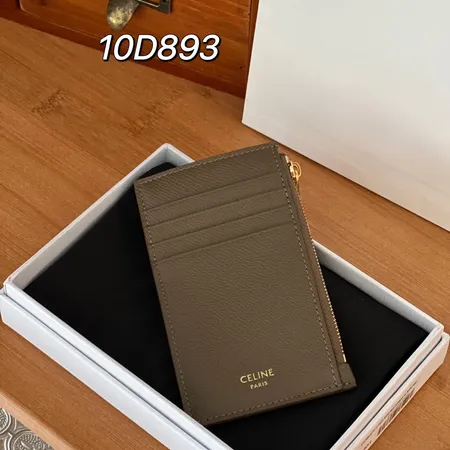 セリーヌ 折り財布