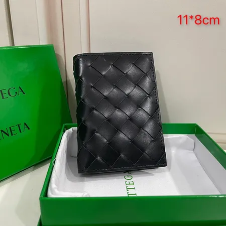 ボッテガ ヴェネタ 折り財布