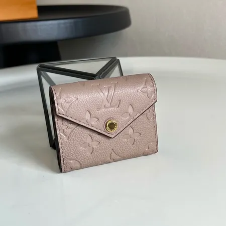 ルイヴィトン 折り財布