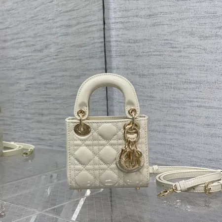 ディオール キーケース