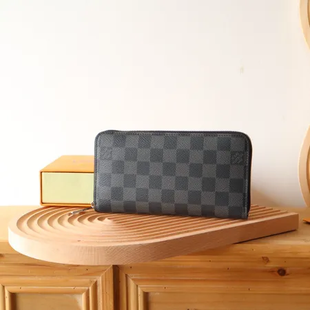 ルイヴィトン 長財布