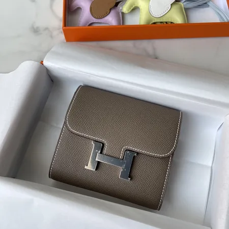 エルメス 折り財布