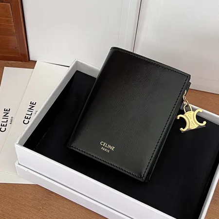 セリーヌ 折り財布