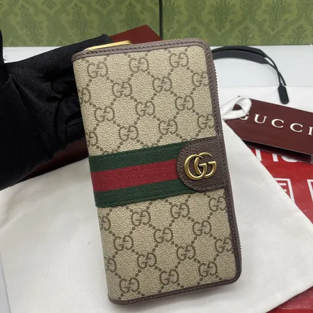 グッチ 長財布