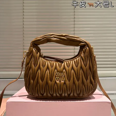 ミュウミュウ キーケース