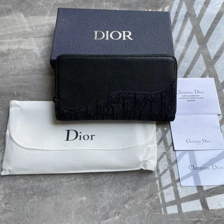 ディオール 長財布