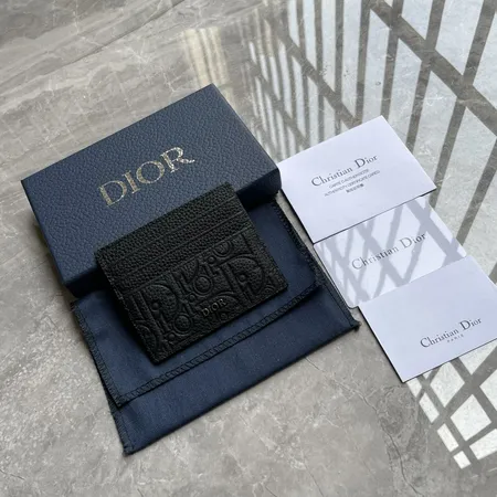 ディオール 長財布