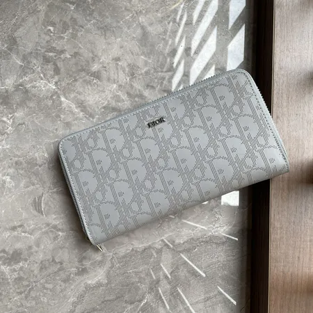 ディオール 長財布