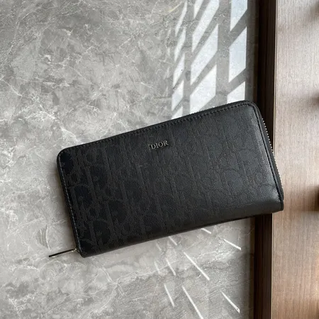 ディオール 長財布