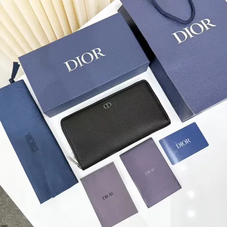 ディオール 長財布