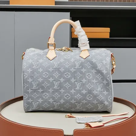 ルイヴィトン キーケース