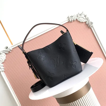 ルイヴィトン キーケース