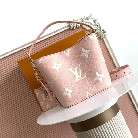 ルイヴィトン キーケース