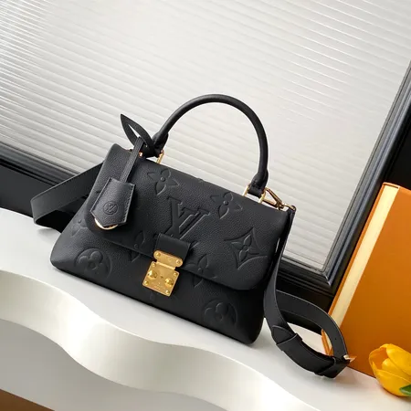 ルイヴィトン キーケース