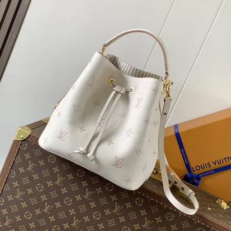 ルイヴィトン キーケース