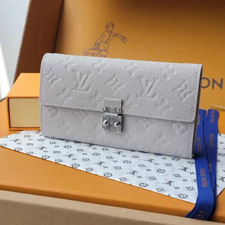 ルイヴィトン 長財布