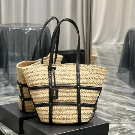 イブサンローラン キーケース