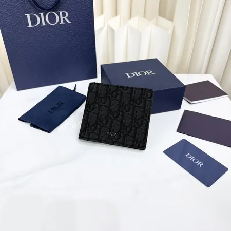 ディオール 長財布
