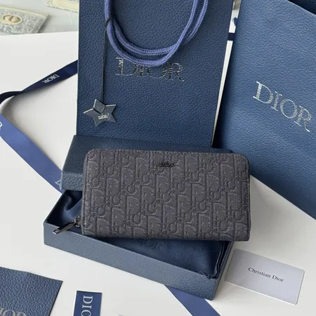 ディオール 長財布