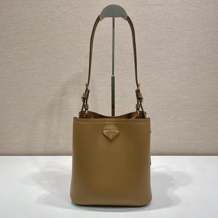 プラダ キーケース