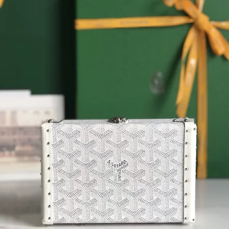 ゴヤール キーケース