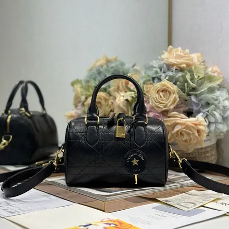 ディオール キーケース