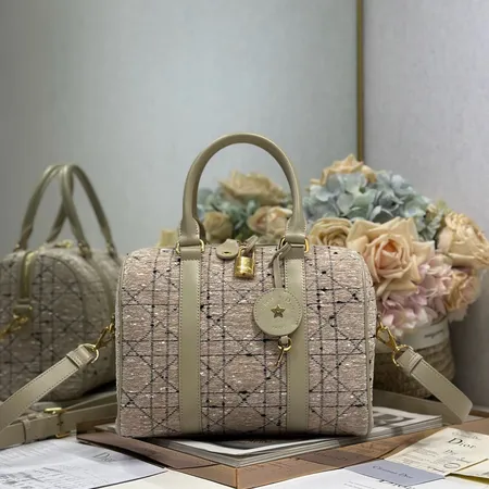 ディオール キーケース