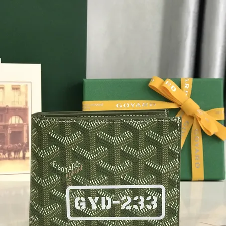 ゴヤール 折り財布