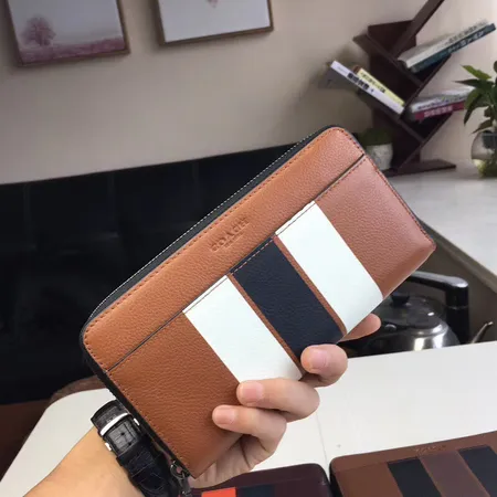 コーチ 長財布