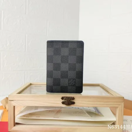 ルイヴィトン 長財布