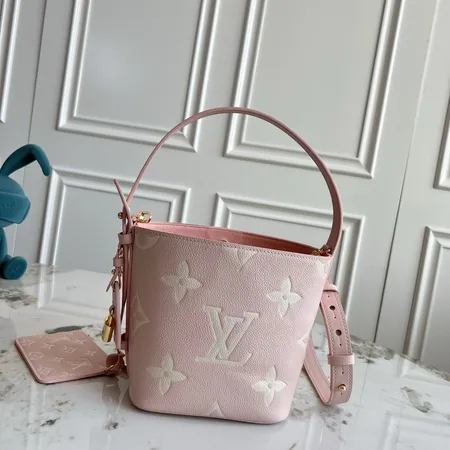 ルイヴィトン キーケース