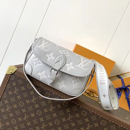 ルイヴィトン キーケース