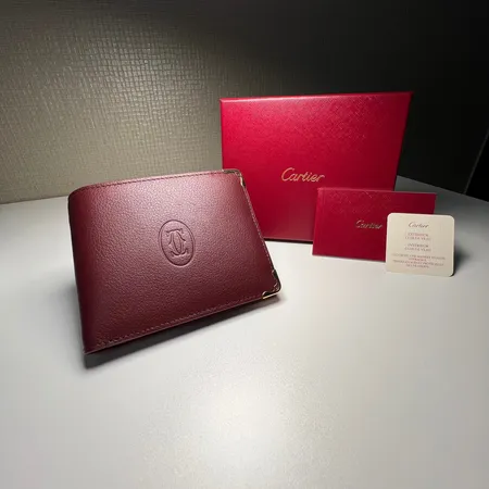 カルティエ 折り財布