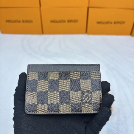 ルイヴィトン 名刺入れ