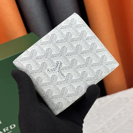 ゴヤール 折り財布