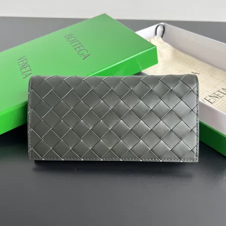 ボッテガ ヴェネタ 長財布