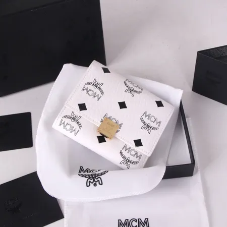 エムシーエム 長財布