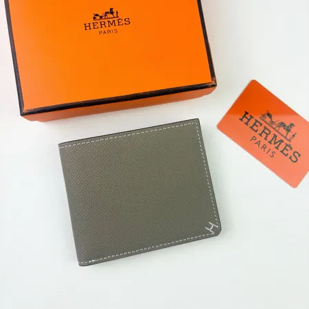 エルメス 折り財布