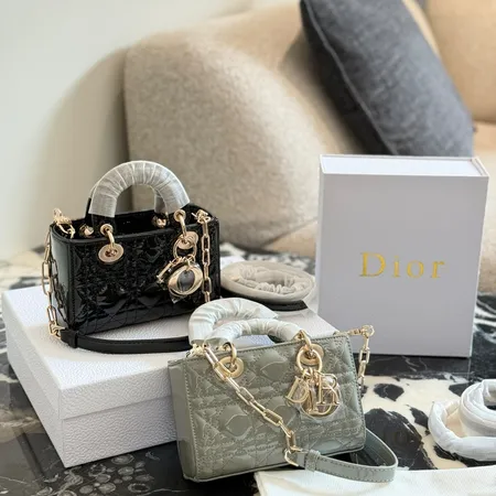 ディオール キーケース