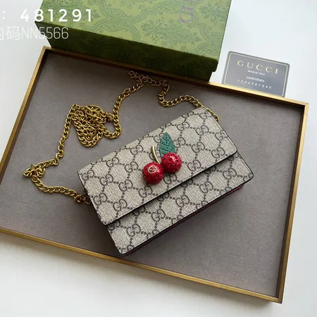 グッチ キーケース