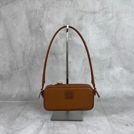 ミュウミュウ キーケース