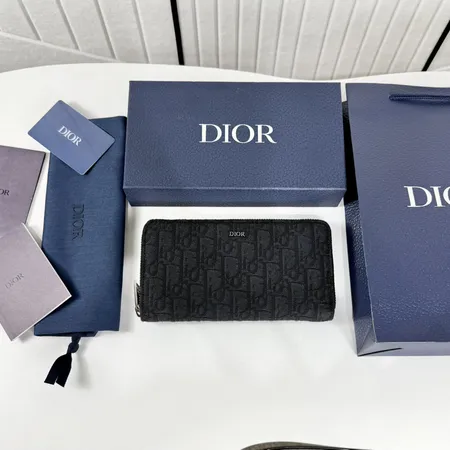 ディオール 長財布